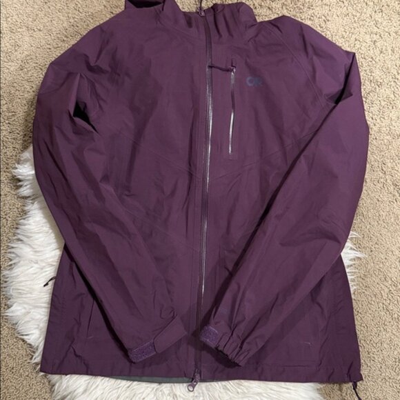 Outdoor Research Women's Aspire Gore-TexJacket V055 in Blackberry Medium - Picture 11 of 12